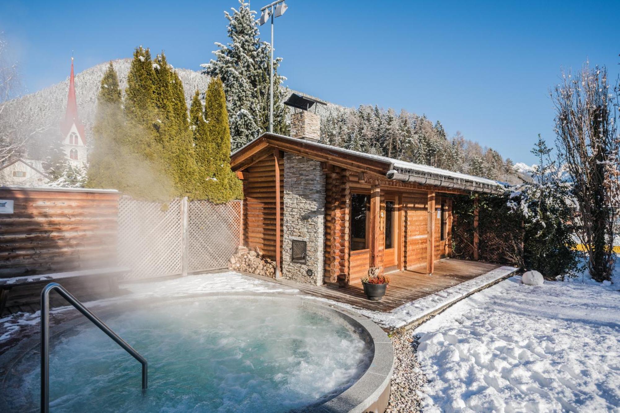 Hotel Lanerhof Active/Spa/Balance San Lorenzo di Sebato Kültér fotó